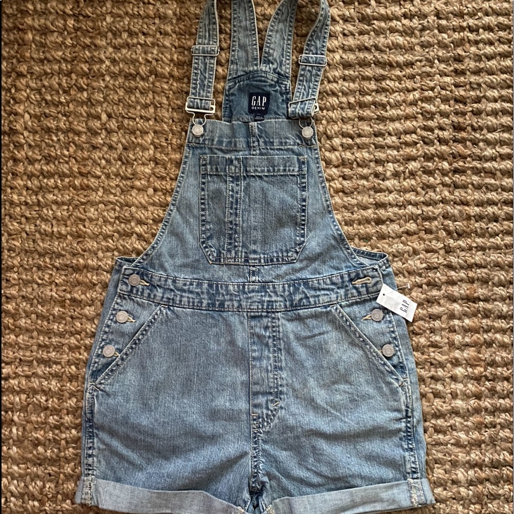 GAP JEAN DENIM SHORTS SHORTALLS NWT Size XS